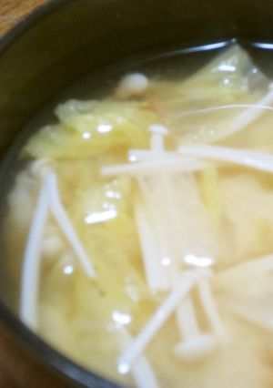 *シンプル美味☆えのきと白菜の味噌汁♪-レシピのメイン写真