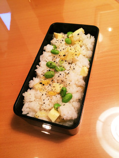 お弁当にも!!枝豆チーズ塩レモンご飯-レシピのメイン写真