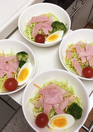 ハムが束にならない！切り方。冷やし中華に-レシピのメイン写真