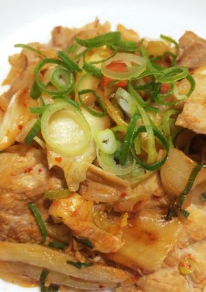 ご飯によくあう☆めちゃウマ豚キムチ-レシピのメイン写真