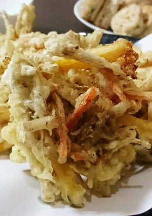 捨てないで‼れんこんの皮で絶品かき揚げ♪-レシピのメイン写真