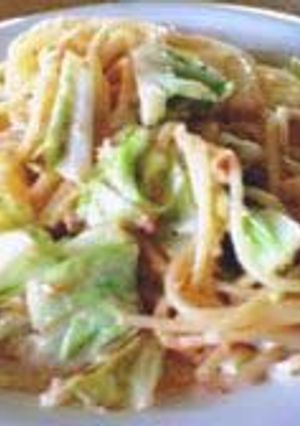 キャベツ鮭フレークの手抜きクリームパスタ-レシピのメイン写真