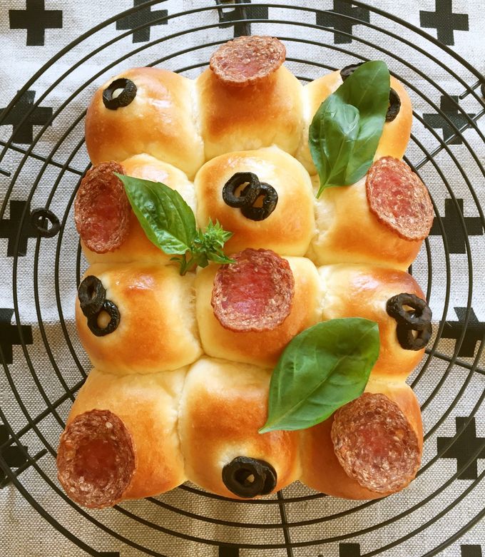 基本のちぎりパン（バット使用） by ＊さらさ＊ 【クックパッド】 簡単