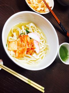 冷凍うどんで!キムチうどん-レシピのメイン写真