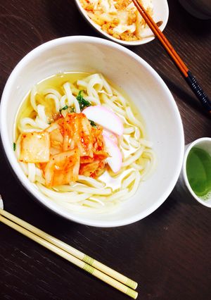 冷凍うどんで！キムチうどん-レシピのメイン写真