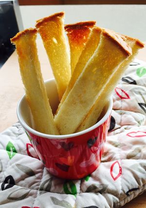 材料2つ！？サクサク♪食パンラスク-レシピのメイン写真