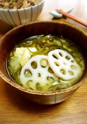 切り昆布と蓮根のお味噌汁-レシピのメイン写真