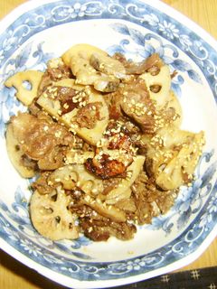 れんこんと牛肉の甘辛炒め-レシピのメイン写真