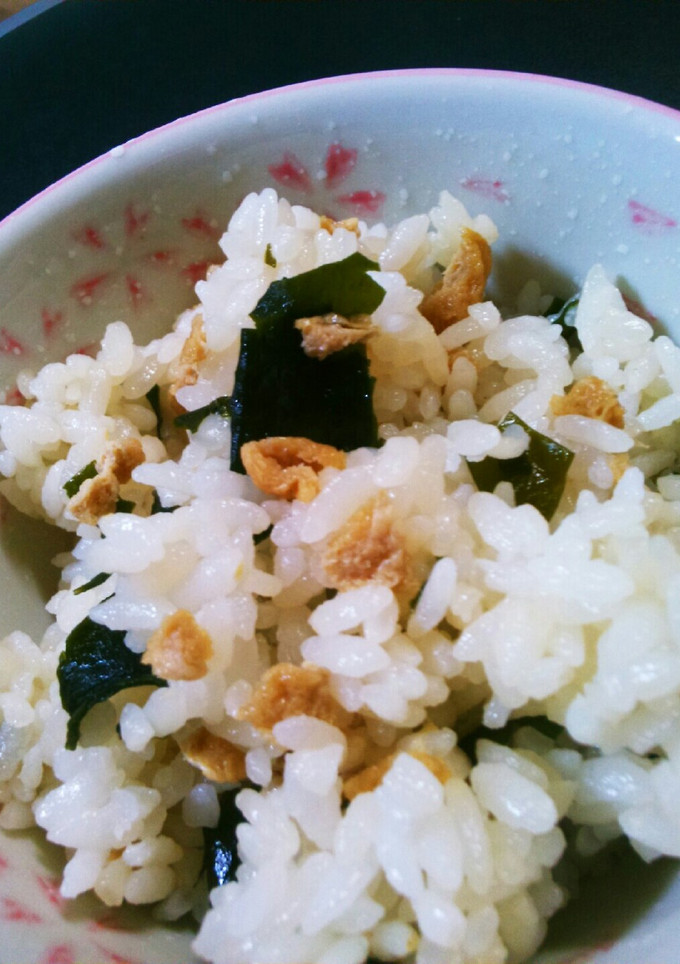 お揚げとワカメの混ぜご飯-レシピのメイン写真