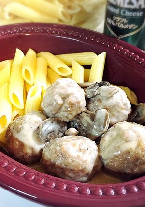 スペイン風肉団子のクリームソース煮-レシピのメイン写真