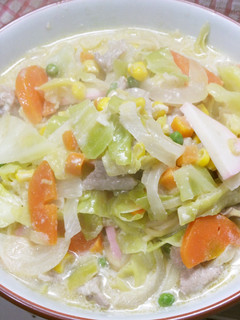 野菜たっぷり豆乳スープの簡単チャンポン麺-レシピのメイン写真