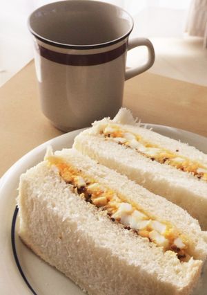 ランチやピクニックに♫大人タマゴサンド-レシピのメイン写真