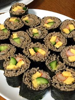 おつまみにも☆おもてなしにも☆蕎麦寿司-レシピのメイン写真