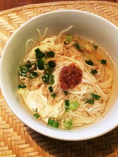 梅とゴマの香る温かそうめん☆-レシピのメイン写真