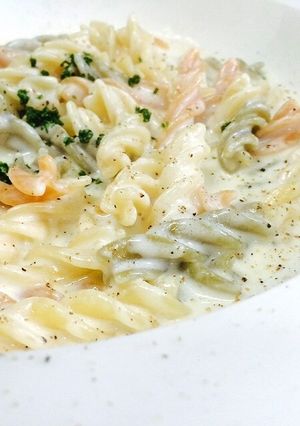 チーズの濃厚なクリームパスタ-レシピのメイン写真