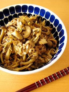 たっぷりきのこと牛肉のしぐれ煮-レシピのメイン写真