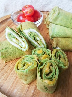 朝食にもおやつにも☆ほうれん草のクレープ-レシピのメイン写真