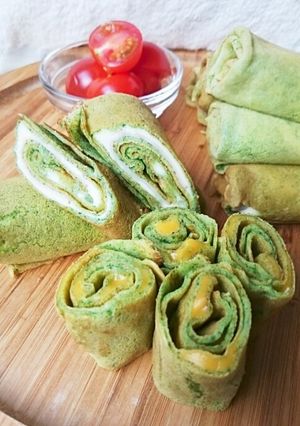 朝食にもおやつにも☆ほうれん草のクレープ-レシピのメイン写真