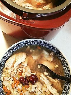 お肉とスープたっぷりの炊飯器で参鶏湯-レシピのメイン写真