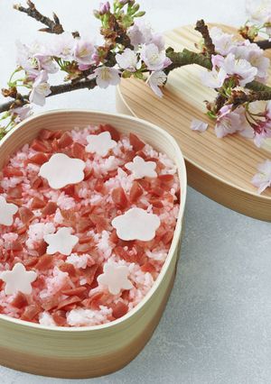 お弁当に♡材料3つでピンク炊き込みご飯-レシピのメイン写真