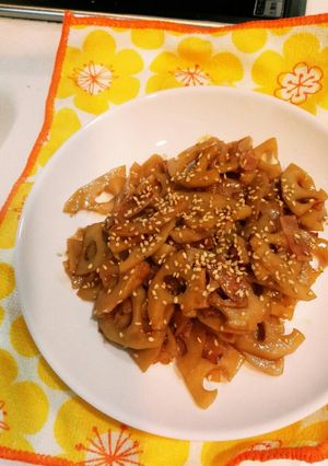 簡単!れんこんとベーコンの炒め煮-レシピのメイン写真