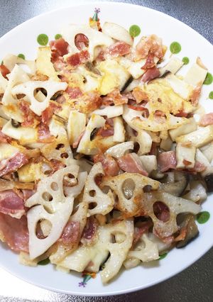 簡単！蓮根チーズ炒め-レシピのメイン写真