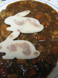 カレーのおともに動物型でナン-レシピのメイン写真