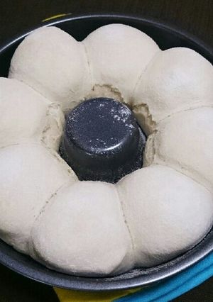 米粉が約30%の、もちもちちぎりパン-レシピのメイン写真