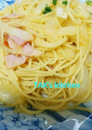 簡単★たまねぎとベーコンのパスタ-レシピのメイン写真