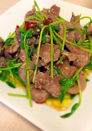 豆苗と砂ずりのペペロンチーノ♪-レシピのメイン写真