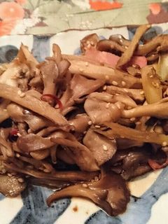 おつまみに♪舞茸とごぼうのきんぴら-レシピのメイン写真