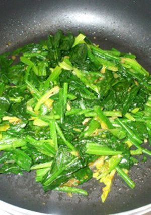 ほうれん草炒め物♪簡単ほうれん草おひたし-レシピのメイン写真