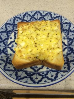 ゆで玉子チーズトースト♪-レシピのメイン写真