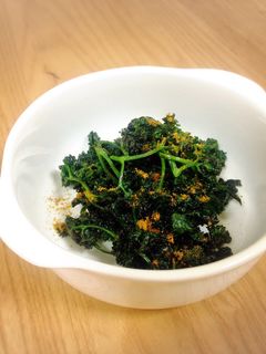 栄養たっぷりパセリのカレー炒め-レシピのメイン写真