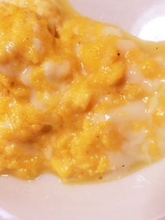 ふわふわ!スクランブルエッグ-レシピのメイン写真