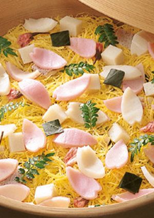 ひなまつりに！かまぼこ花びらごはん-レシピのメイン写真
