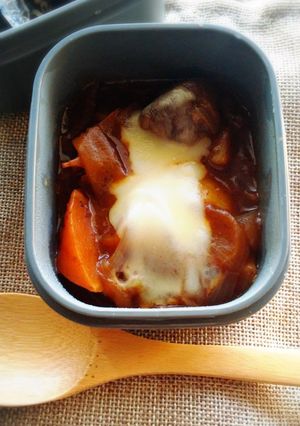 リメイク！ビーフシチューのポテトグラタン-レシピのメイン写真