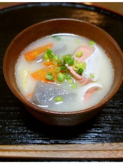 昔ながらの粕汁-レシピのメイン写真