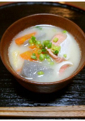 昔ながらの粕汁-レシピのメイン写真