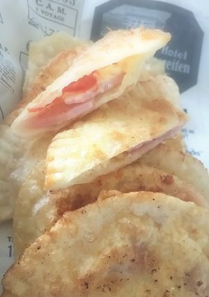 もちもち餃子の皮でパステウ-レシピのメイン写真