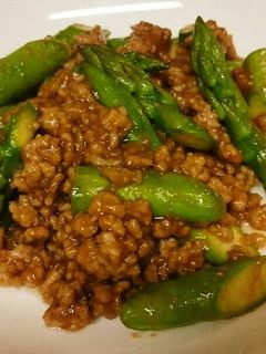アスパラとひき肉の味噌炒め-レシピのメイン写真