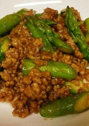 アスパラとひき肉の味噌炒め-レシピのメイン写真