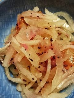 大根の梅ゆかり和え☆-レシピのメイン写真