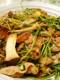 豆苗とエリンギと豚バラの炒めもの-レシピのメイン写真