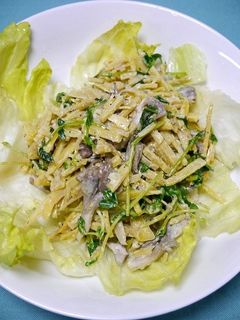 簡単!さつまいもの舞茸豆苗サラダ-レシピのメイン写真