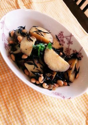 栄養満点ほっこり甘♡さつまいものひじき煮-レシピのメイン写真