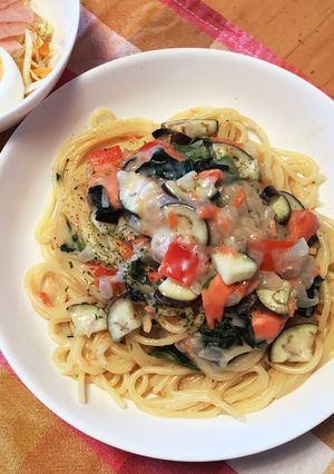 塩鮭とたっぷり野菜のクリームパスタ-レシピのメイン写真