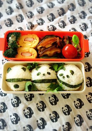 超簡単♡丸おにぎりでパンダのキャラ弁-レシピのメイン写真