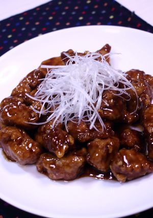 糖醋肉塊♪（北京風の本格黒酢酢豚）-レシピのメイン写真