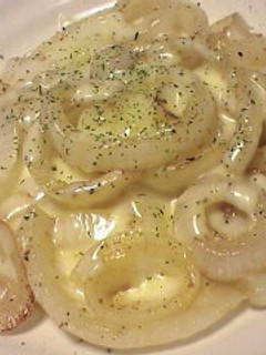 とろり♪新玉ねぎ炒めのチーズのせ-レシピのメイン写真